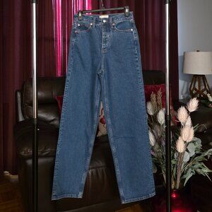 HIGHTEST STRAIGHT DENIM JEAN!